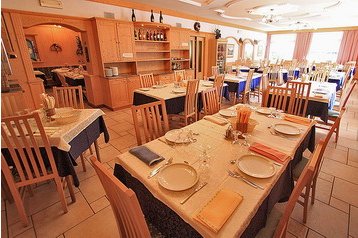 Италия Hotel Pera di Fassa, Екстериор